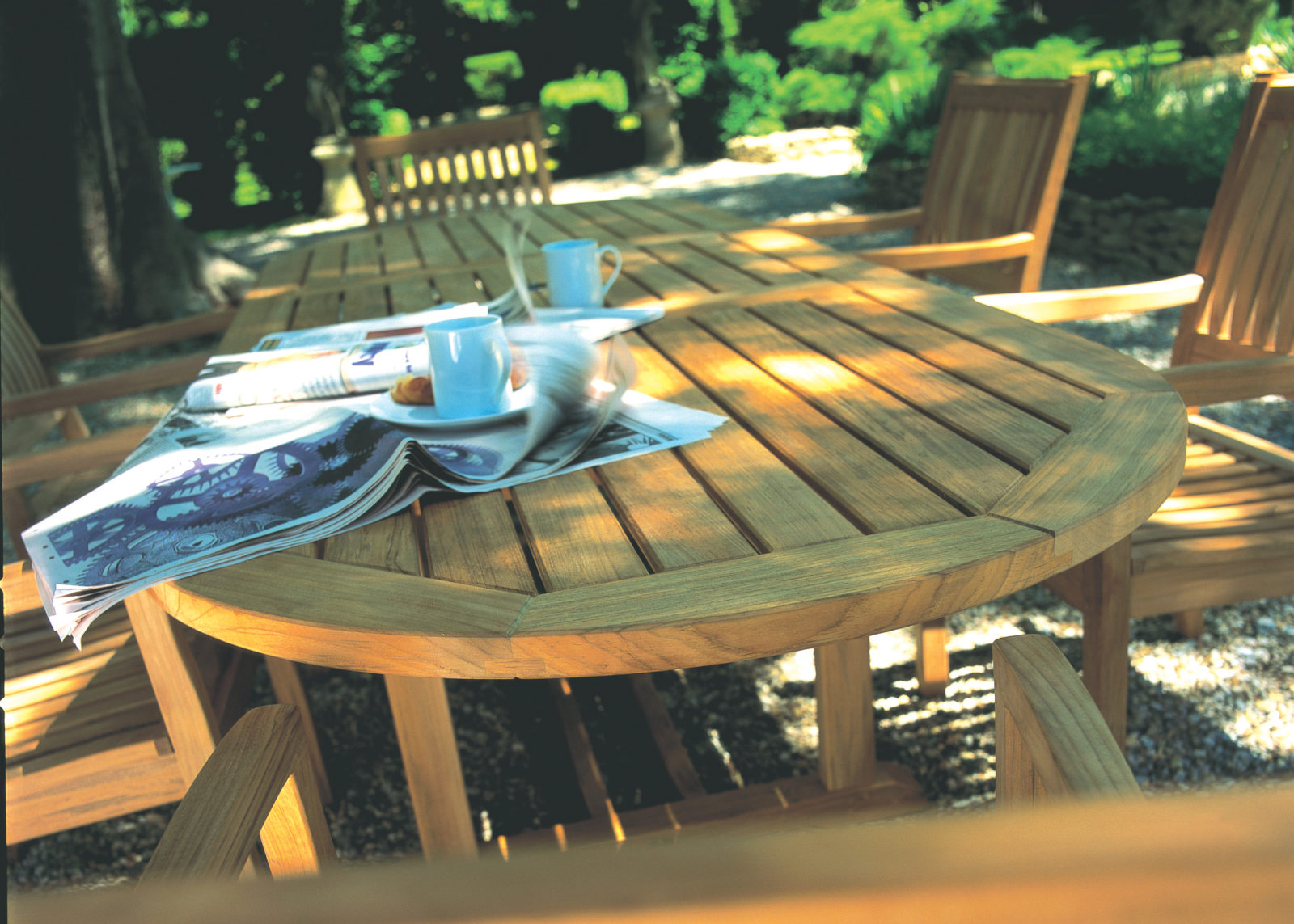 What S The Difference Between Teak Ipe Wood Outdoor Furniture